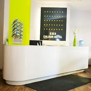 Colour 3*, Frankfurt am Main Almanya