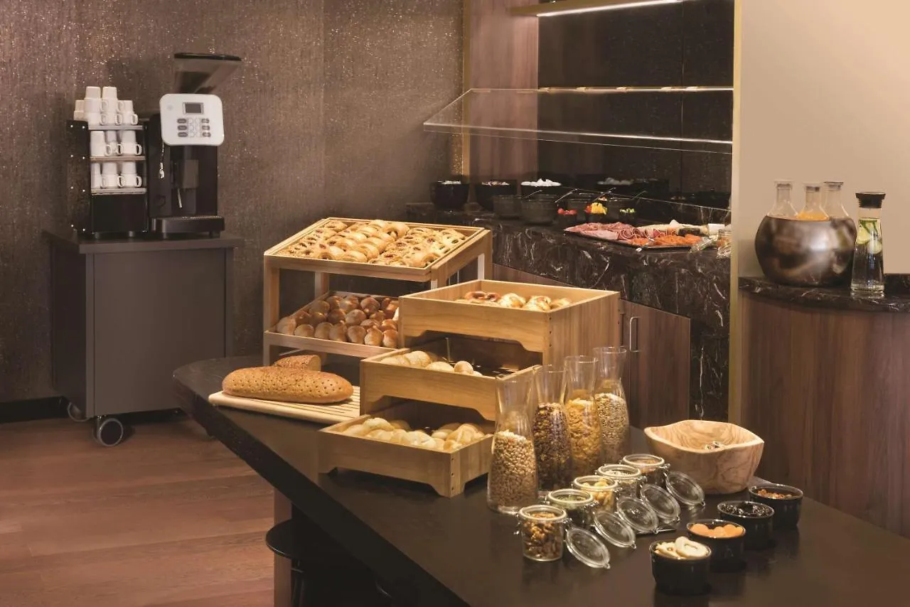 Adina Apartment Hotel נירנברג